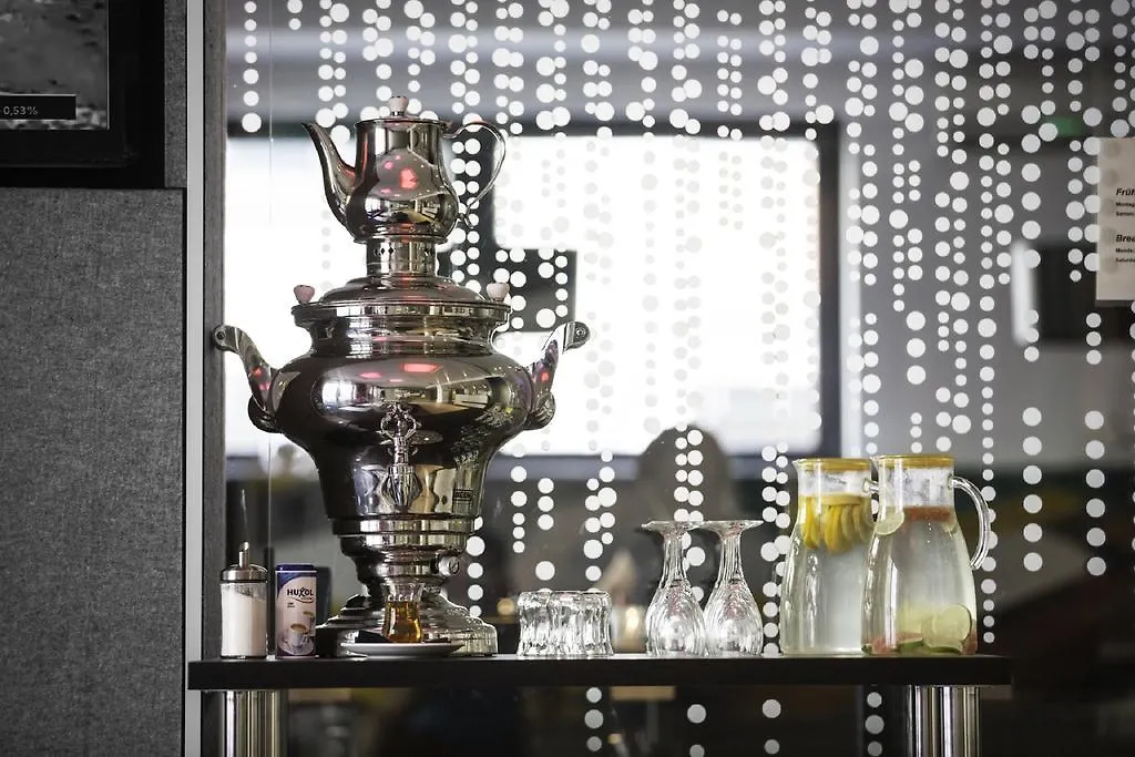 Pearl Design Hotel - Frankfurt City フランクフルト