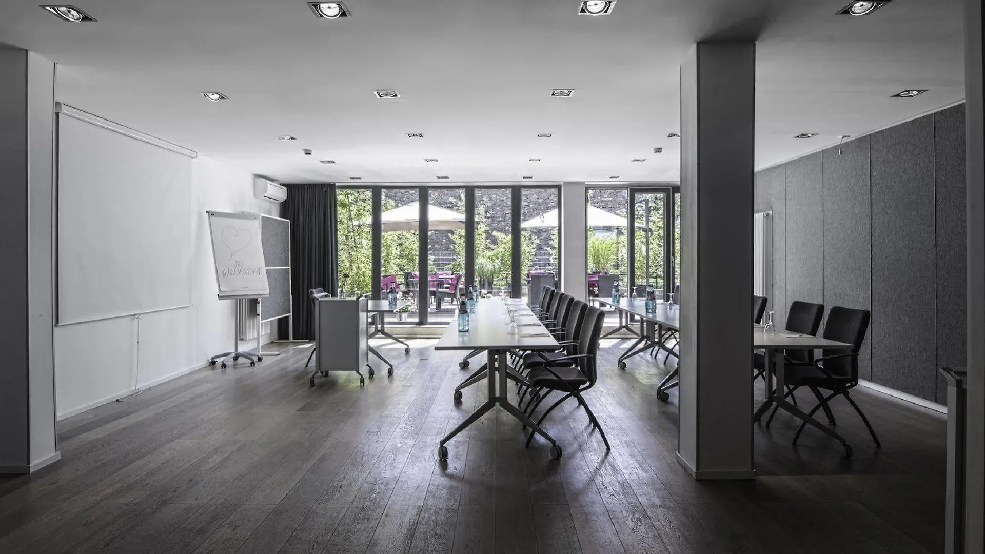 Pearl Design Hotel - Frankfurt City 美因河畔法兰克福