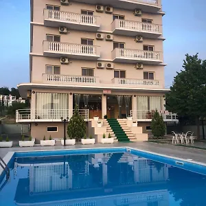 Relax & 3* Golem (Tirana)